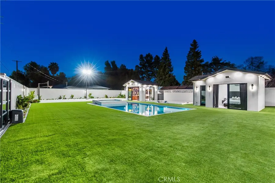 22747 Califa, Woodland Hills, CA 91367 - Image #3