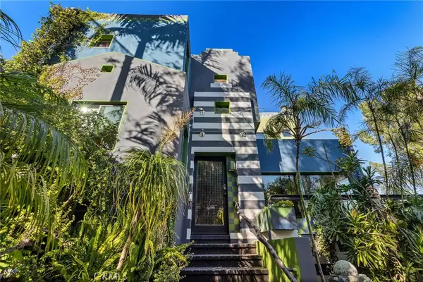 6907 Treasure Trail, Hollywood Hills, CA 90068