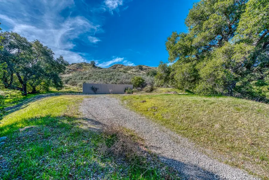 0 Pineview, Canyon Country, CA 91387 - Image #3