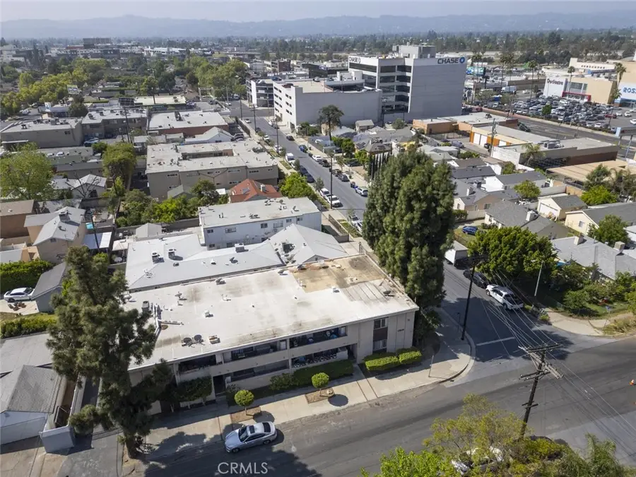 12020 Hamlin Street, North Hollywood, CA 91606 - Image #2