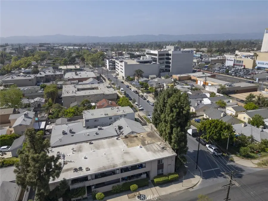 12020 Hamlin Street, North Hollywood, CA 91606 - Image #3