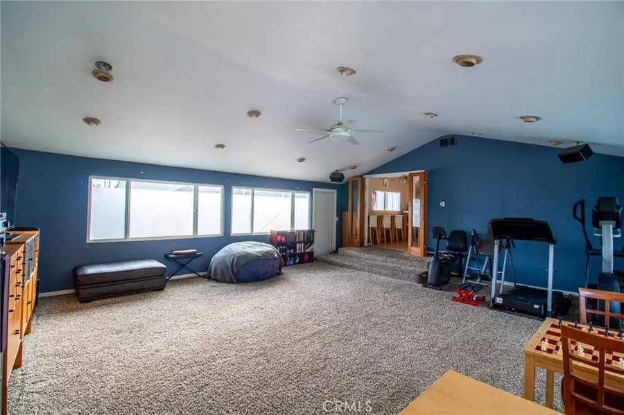 2484 Hanning Avenue, Altadena, CA 91001 - Image #2