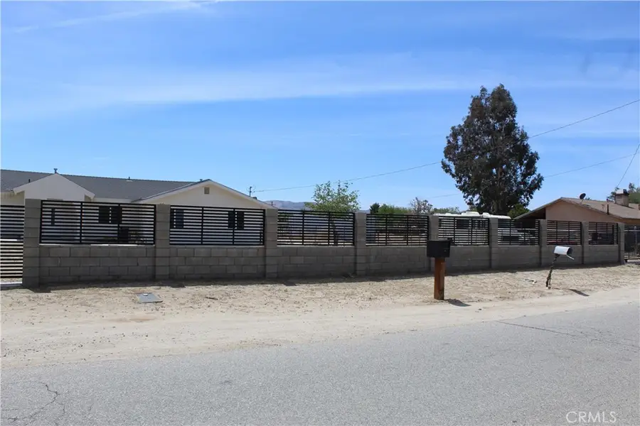 10128 E Ave S12, Littlerock, CA 93543 - Image #2