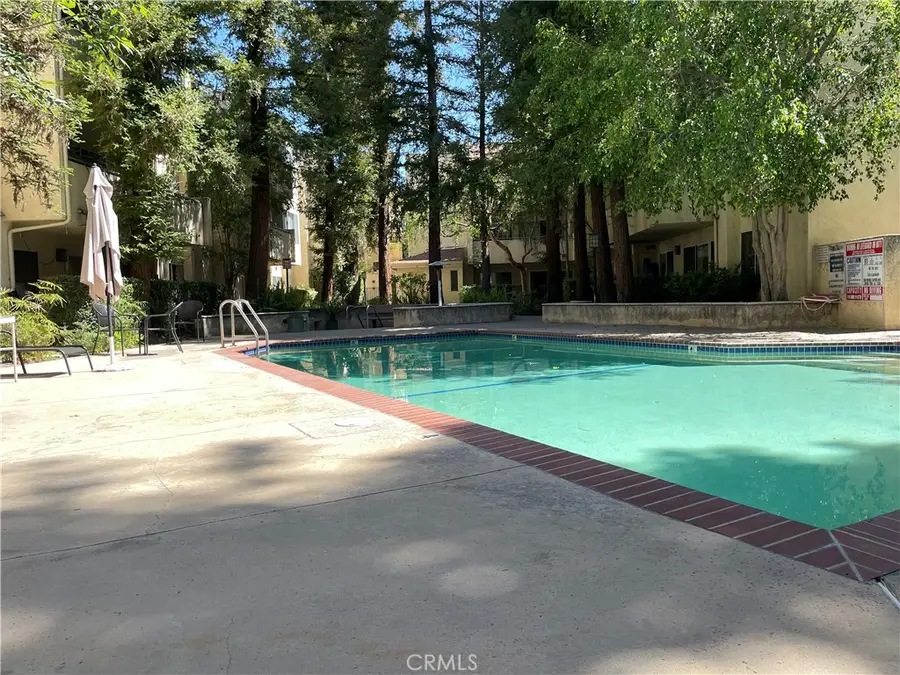 7800 Topanga Canyon Boulevard #208, Canoga Park, CA 91304 - Image #3