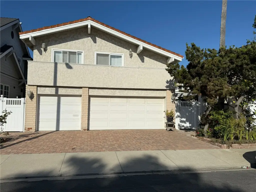 3058 Seahorse Avenue, San Buenaventura Ventura, CA 93001 - Image #1