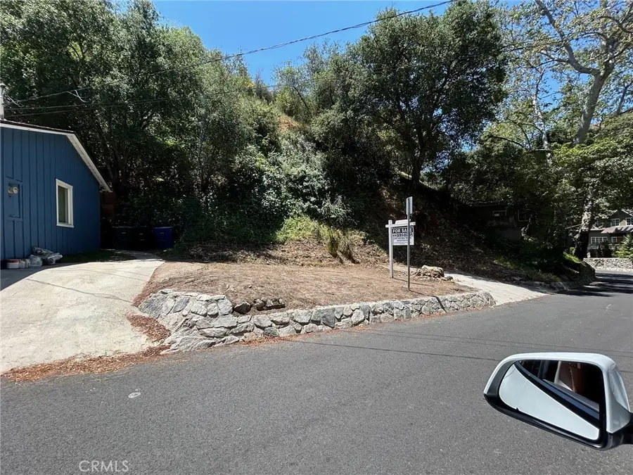 660 Country Club Drive, Burbank, CA 91501 - #2