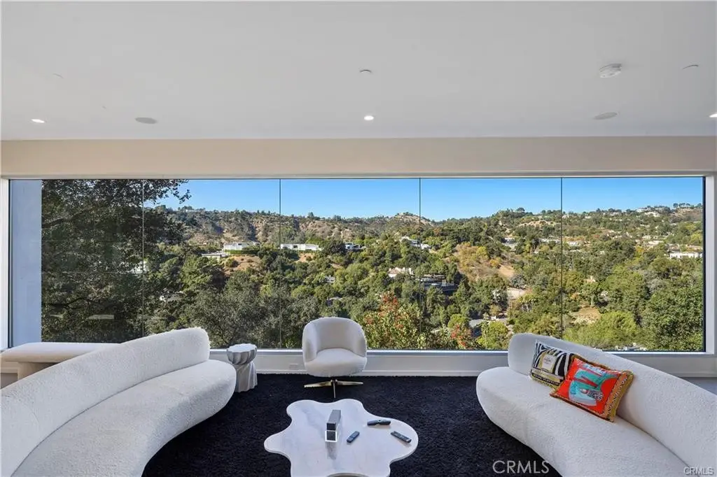 9716 Oak Pass Road, Beverly Hills, CA 90210 - Image #1