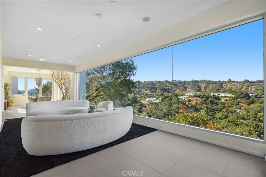 9716 Oak Pass Road, Beverly Hills, CA 90210 - Image #2