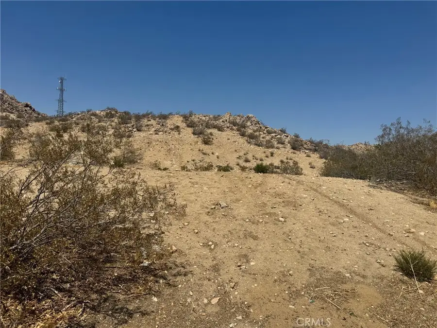 162 High Chaparral, Lake Los Angeles, CA 93591 - #3