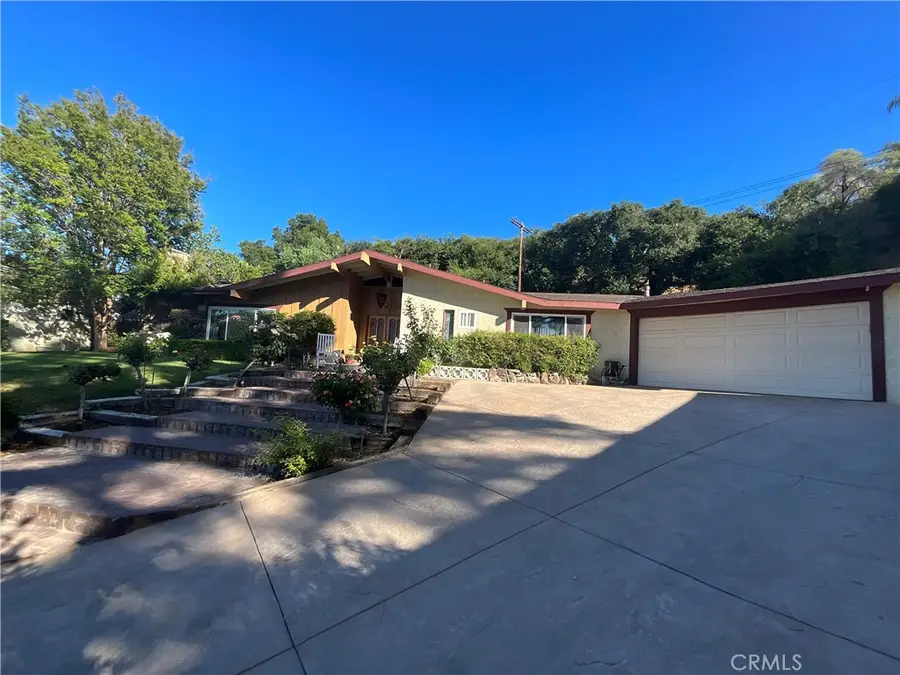 23714 Lawnside Drive, Newhall, CA 91321 - #2