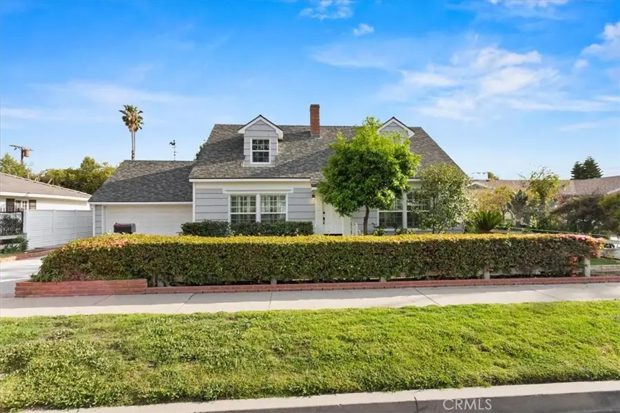 16842 Liggett Street, North Hills, CA 91343 - #2