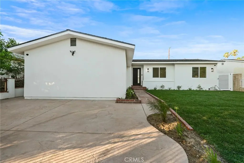 9076 9078 Lev Avenue, Pacoima, CA 91331 - Image #1