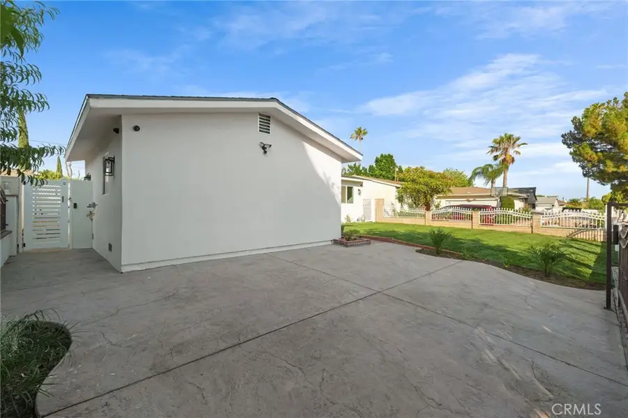 9076 9078 Lev Avenue, Pacoima, CA 91331 - Image #3