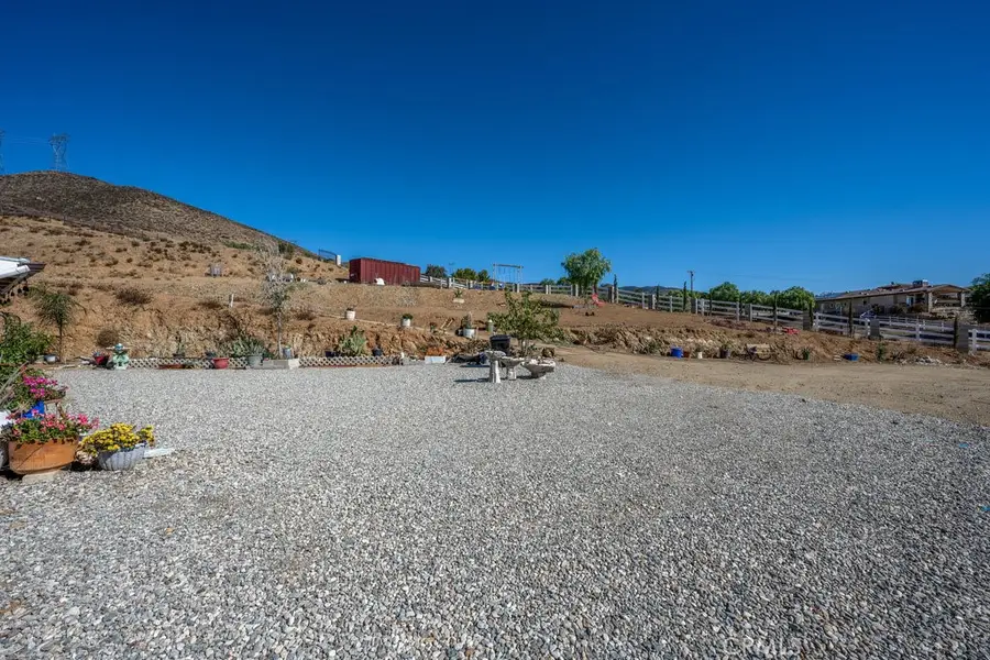 9555 1/2 Hierba Road, Agua Dulce, CA 91390 - Image #3
