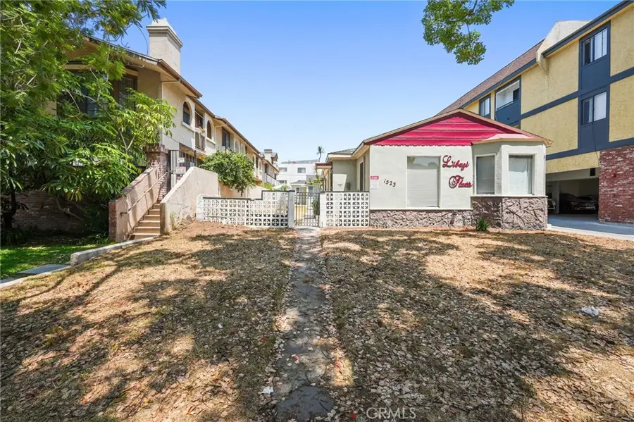 1523 Rock Glen Avenue, Glendale, CA 91205 - #2