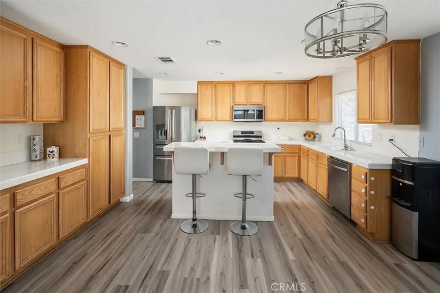 45424 Spahn Lane, Lancaster, CA 93535 - Image #3