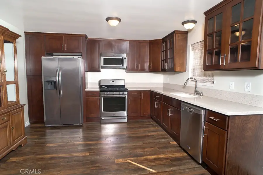 1425 Centinela Avenue #1, Santa Monica, CA 90404 - Image #2