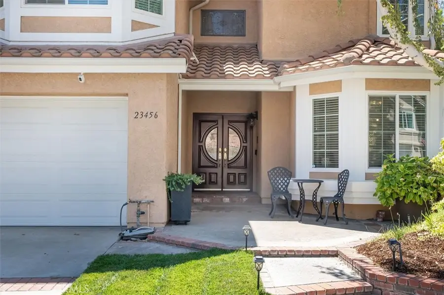 23456 Thornewood Drive, Newhall, CA 91321 - Image #2
