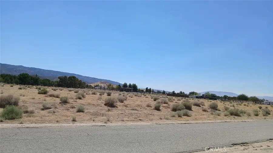 25606 La Petite Avenue, Lancaster, CA 93536 - Image #3