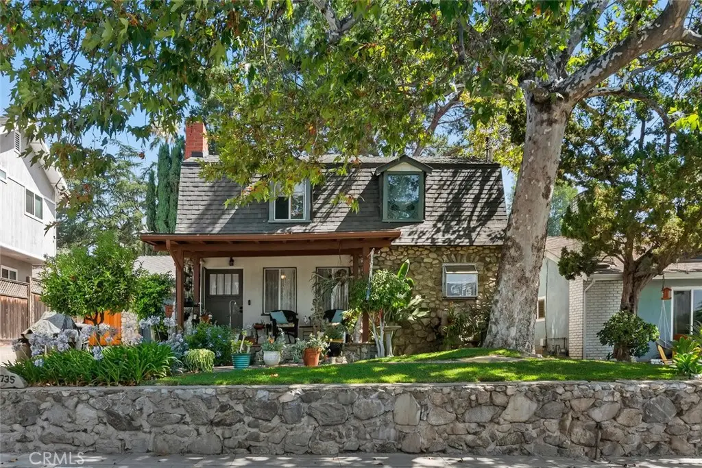 3735 4th Avenue, La Crescenta, CA 91214 - Image #1