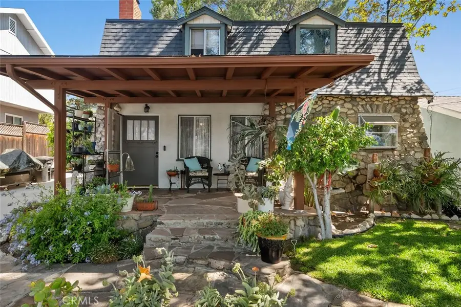 3735 4th Avenue, La Crescenta, CA 91214 - Image #2