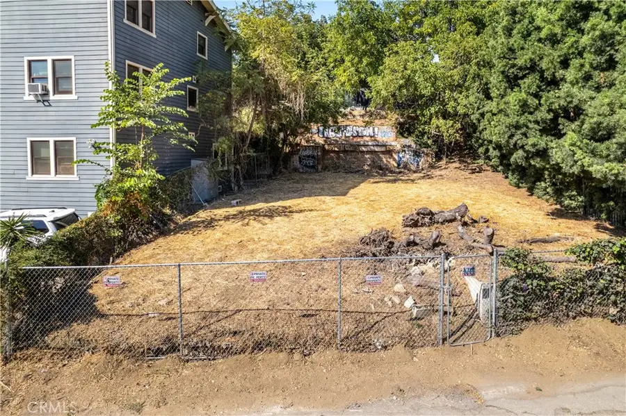 942 E Edgeware Road, Los Angeles, CA 90026 - Image #3