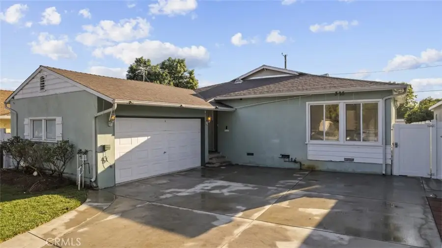325 N Glenwood Place, Burbank, CA 91506 - Image #3