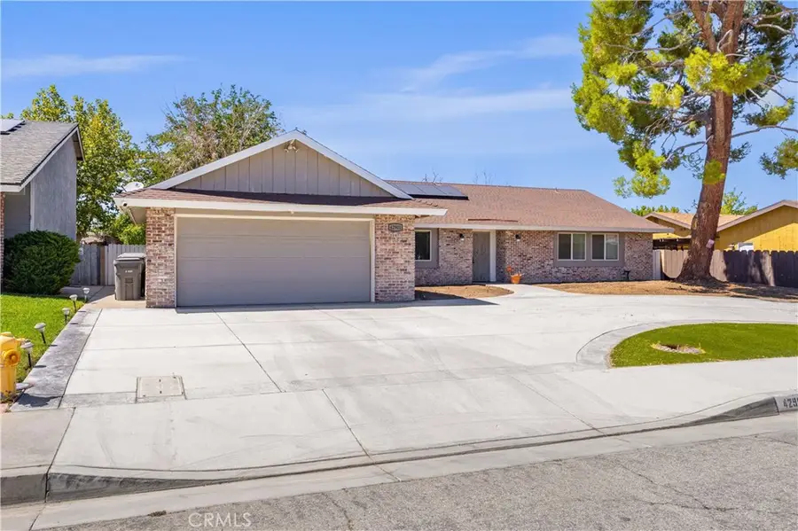 42901 Cinema Avenue, Lancaster, CA 93534 - Image #3