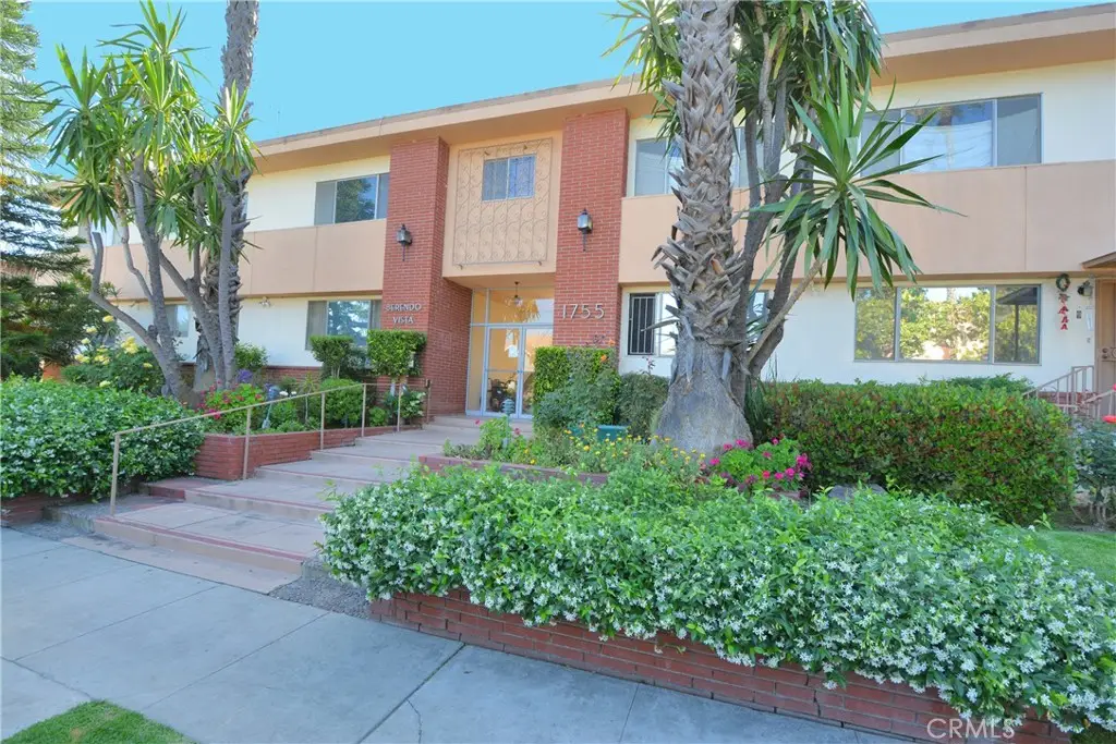 1755 N Berendo Street #28, Los Angeles, CA 90027 - Image #1