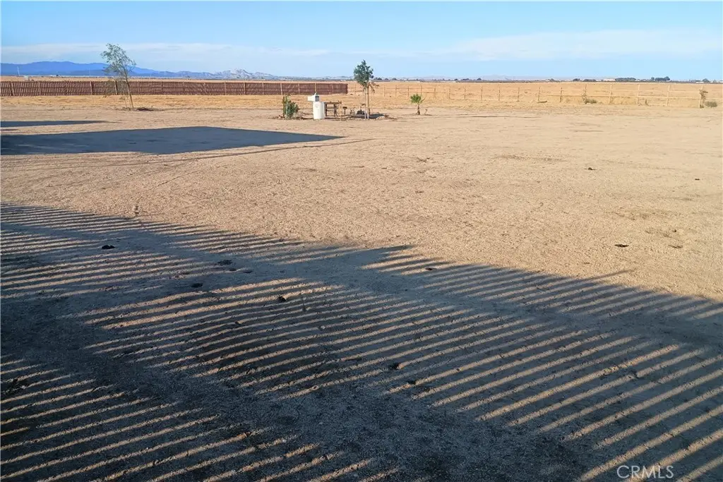 105 W Avenue H, Lancaster, CA 93535 - Image #1