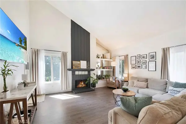 3168 Darby Street #208, Simi Valley, CA 93063