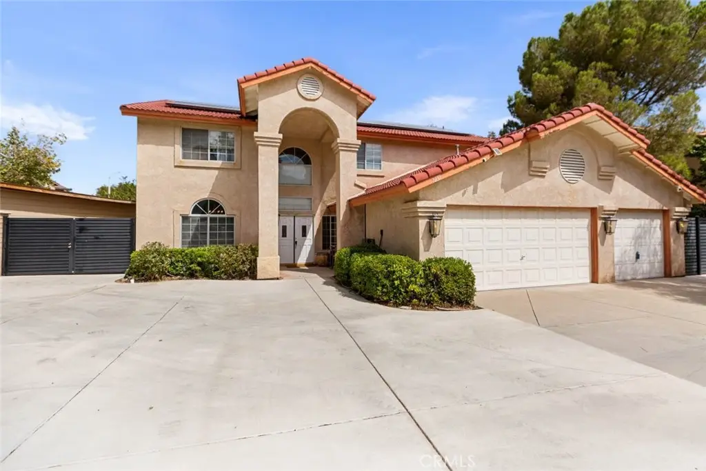 7237 Ojai Drive, Palmdale, CA 93551 - #1