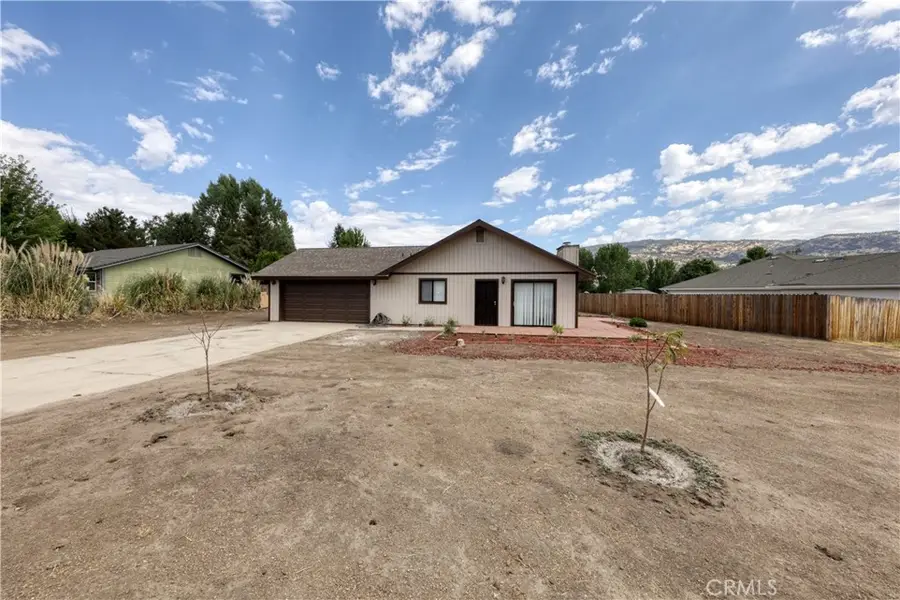 30001 Caddy Lane, Tehachapi, CA 93561 - Image #2
