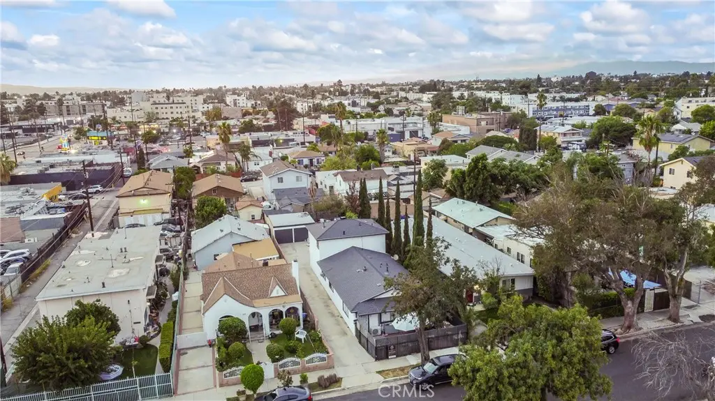 5623 Cleon Avenue, North Hollywood, CA 91601 - Image #1