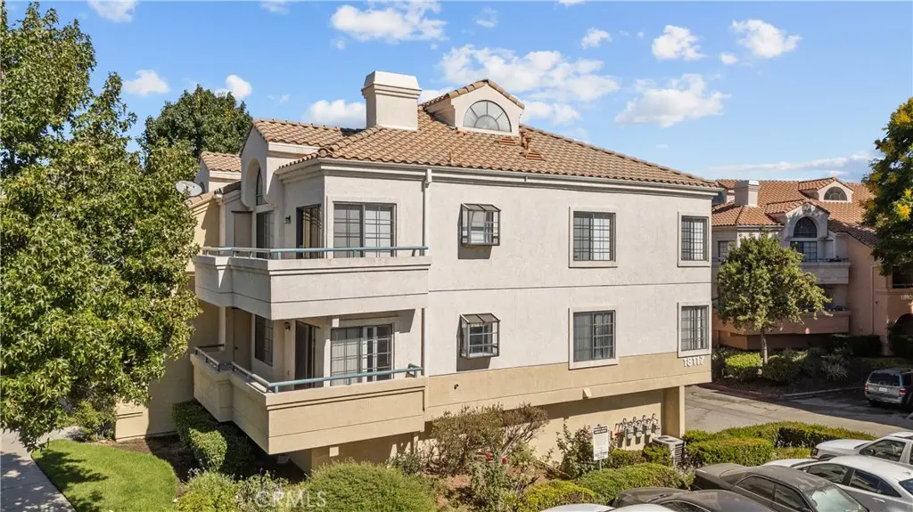 18117 Erik Court #413, Canyon Country, CA 91387 - Image #1