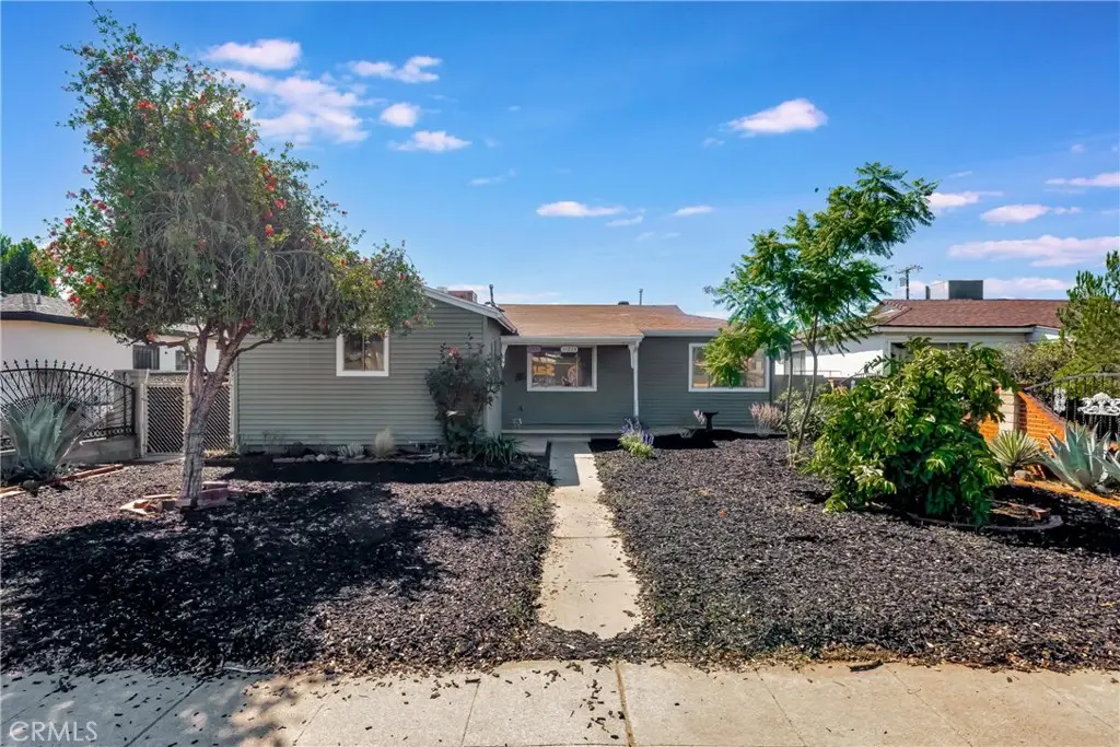 11023 Laurel Canyon Boulevard, San Fernando, CA 91340 - Image #1