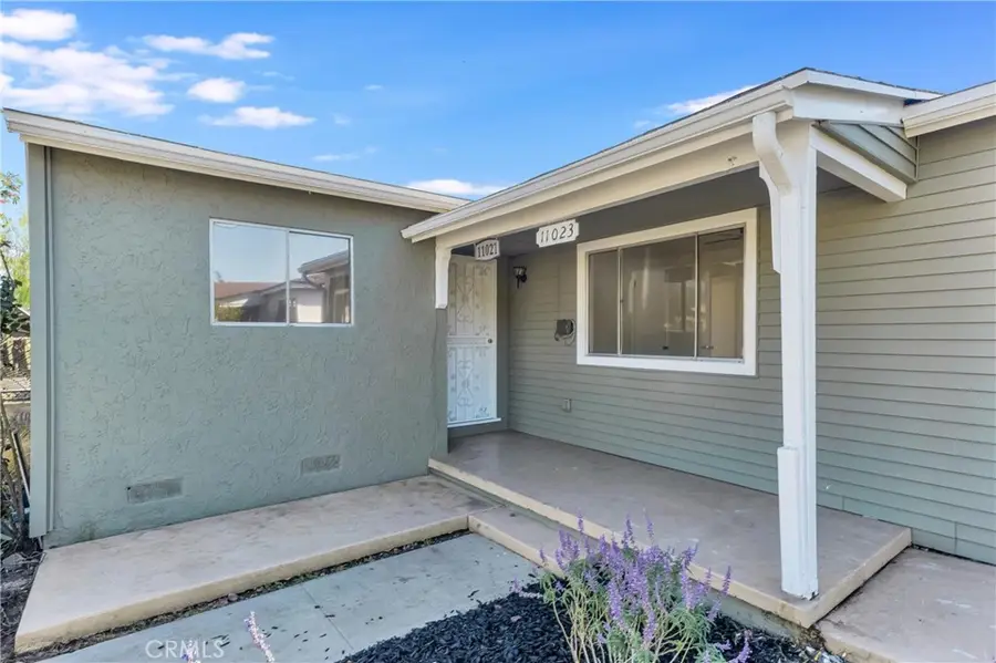 11023 Laurel Canyon Boulevard, San Fernando, CA 91340 - Image #3