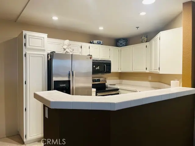 5837 Oak Bend Ln #311, Oak Park, CA 91377 - #3