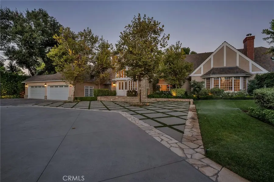 4854 Encino Avenue, Encino, CA 91316 - Image #2