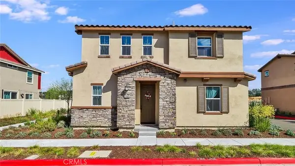 17025 Zion Drive #206, Canyon Country, CA 91387