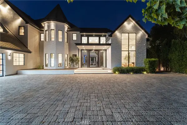 20620 Chatsboro Drive, Woodland Hills, CA 91364