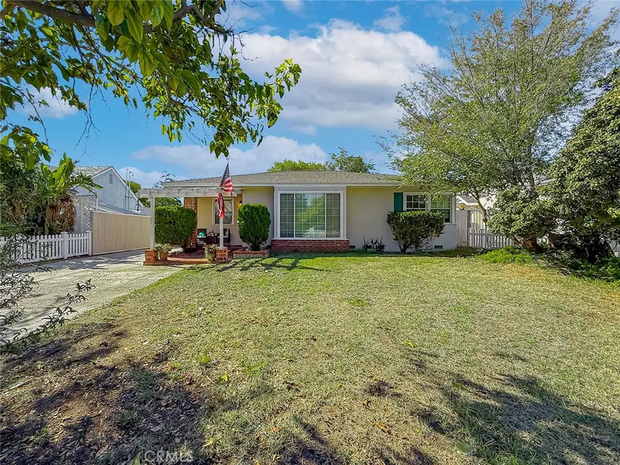 6223 Klump, North Hollywood, CA 91606 - Image #2