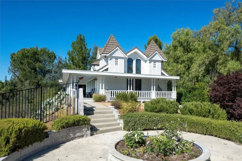 28933 Wagon Road, Agoura Hills, CA 91301 - Image #1