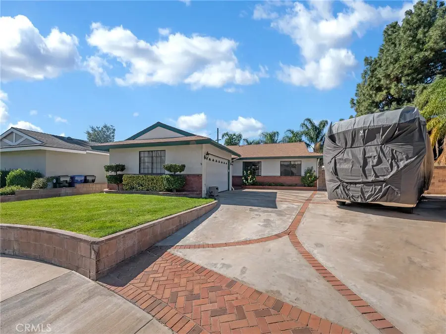 26721 Diaz Drive, Saugus, CA 91350 - #2