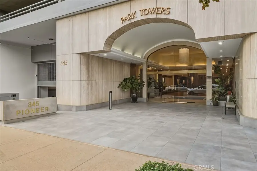 345 Pioneer Drive #501, Glendale, CA 91203 - Image #2