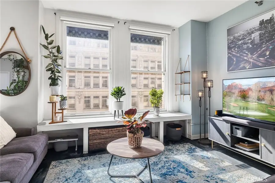 215 W 7th Street #1008, Los Angeles, CA 90014 - Image #3
