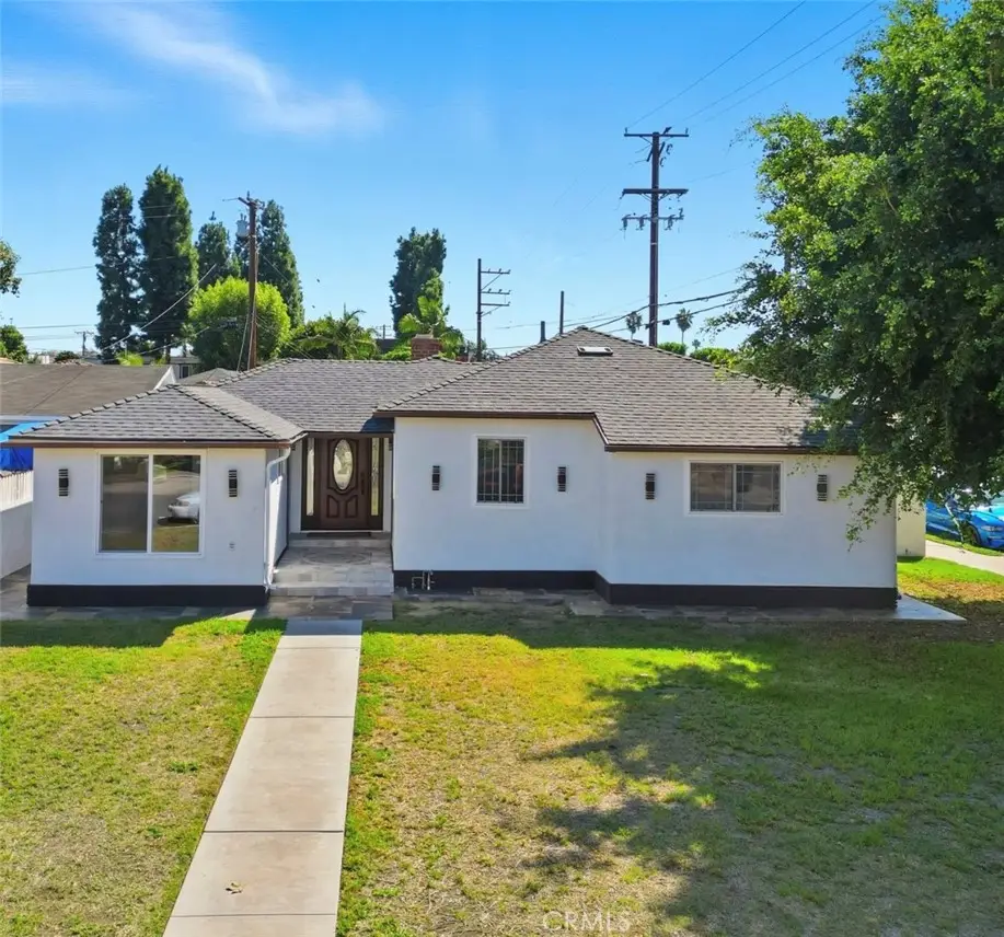 9246 Manzanar, Downey, CA 90240 - #1