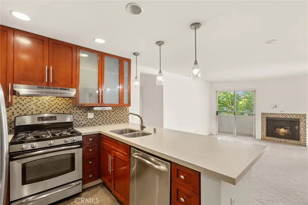 4702 Fulton Avenue #202, Sherman Oaks, CA 91423 - #1