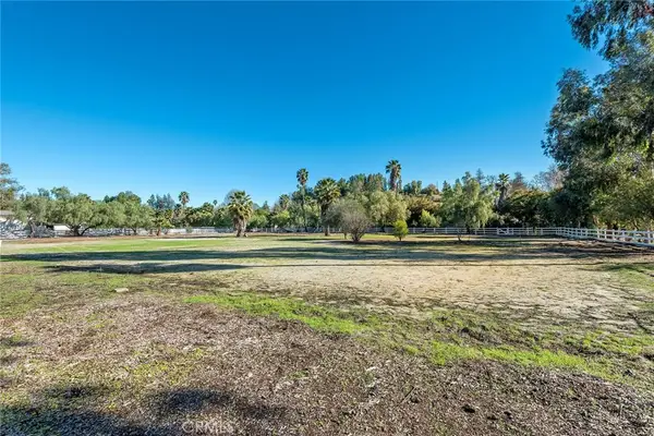 5546 Paradise Valley Road, Hidden Hills, CA 91302
