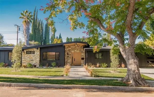 23623 Ladrillo, Woodland Hills, CA 91367